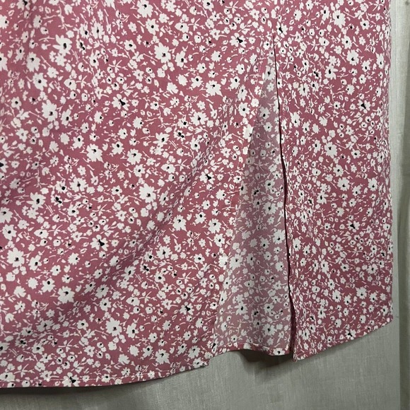 ModCloth Women's Pink & White Floral Straight Skirt With Front Slit Size M - Picture 6 of 11
